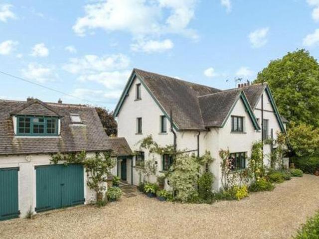 House for sale in Fossebridge, Gloucestershire