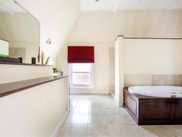 Farm for sale in Lansdown, Cheltenham