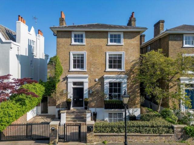 Farm for sale in St John's Wood