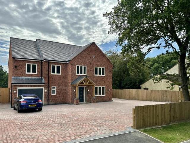 House for sale in Coalville, Leicestershire