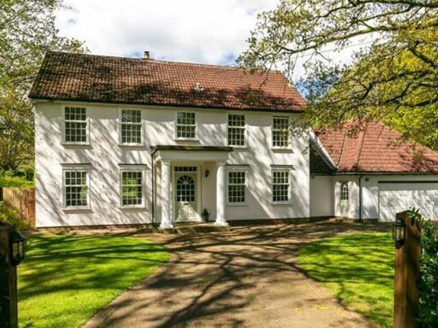 House for sale in Blackhills, Surrey