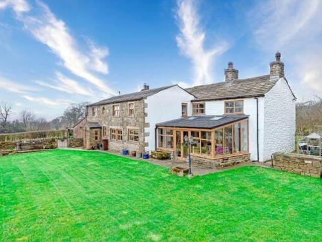 House for sale in Colne, Pendle