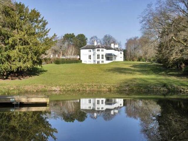 House for sale in Glynde, West Sussex
