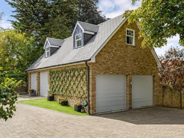 Farm for sale in The Slade, Oxfordshire