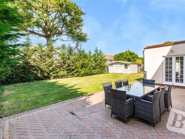 Farm for sale in Emerson Park, Greater London