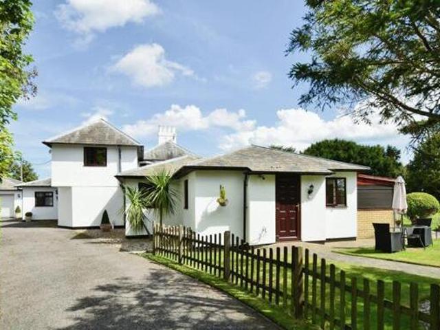 House for sale in Ash, Kent