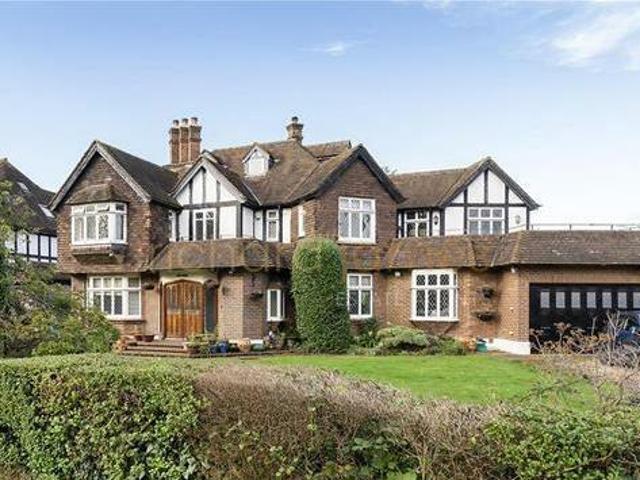 House for sale in Hertfordshire