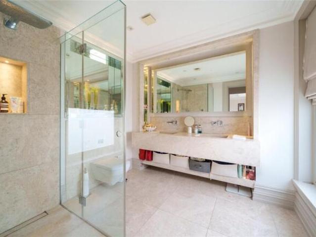 Farm for sale in Wimbledon, Greater London