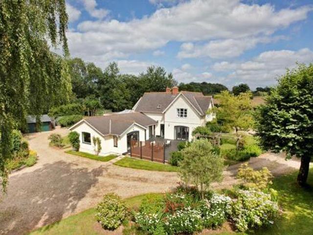 House for sale in Watergate, Devon