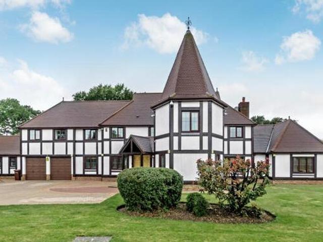 House for sale in Fareham, Hampshire