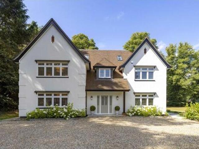 House for sale in Wrecclesham, Fole