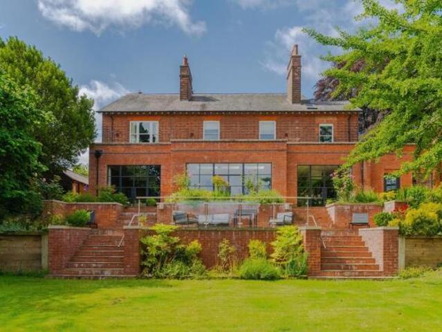 Farm for sale in Edgbaston, West Midlands