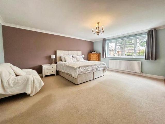 Farm for sale in Longfield and New Barn, Monks Orchard
