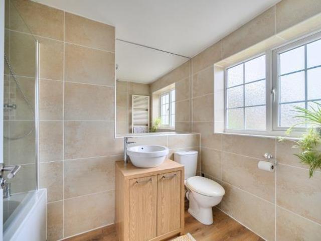 Farm for sale in Rodbourne, Swindon
