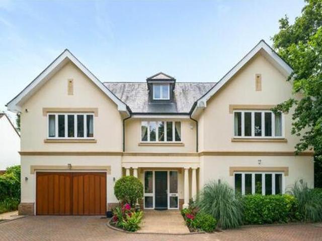 House for sale in Denham, Gerrards Cross and Chalfonts Community Board, Tatling End