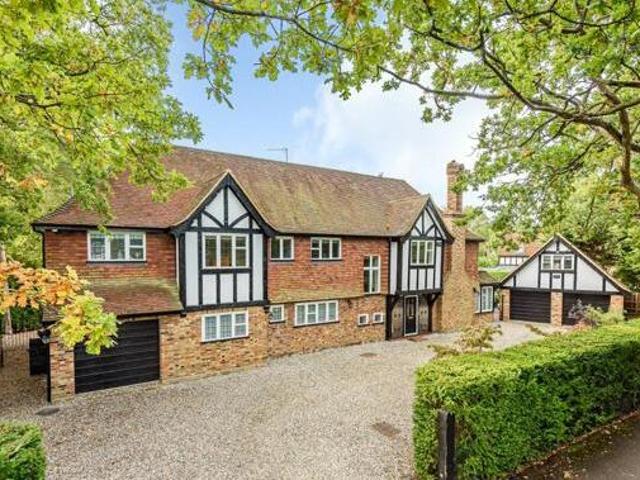 House for sale in Denham, Gerrards Cross and Chalfonts Community Board, Gerrards Cross