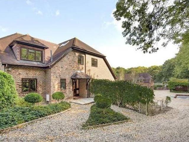 House for sale in Hampshire