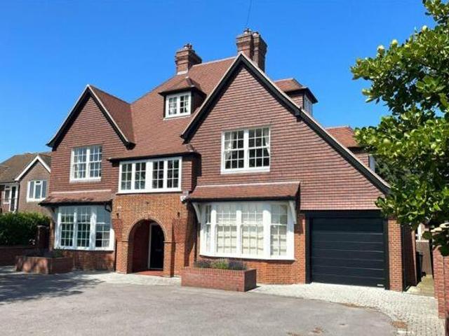 House for sale in Clayhall, Middlecroft