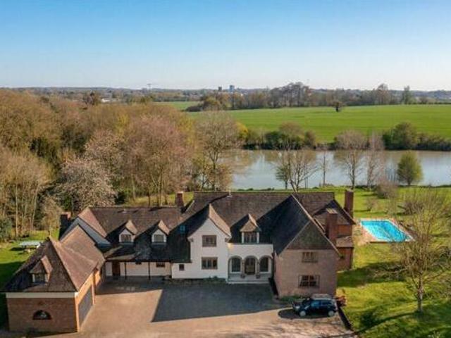 House for sale in Harlow