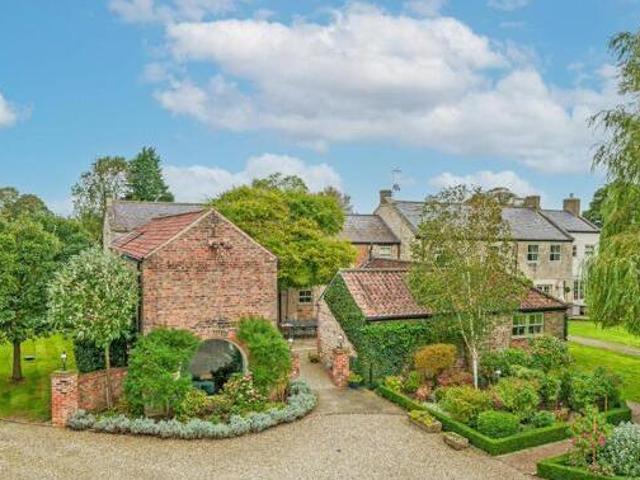 House for sale in Harrogate, North Yorkshire