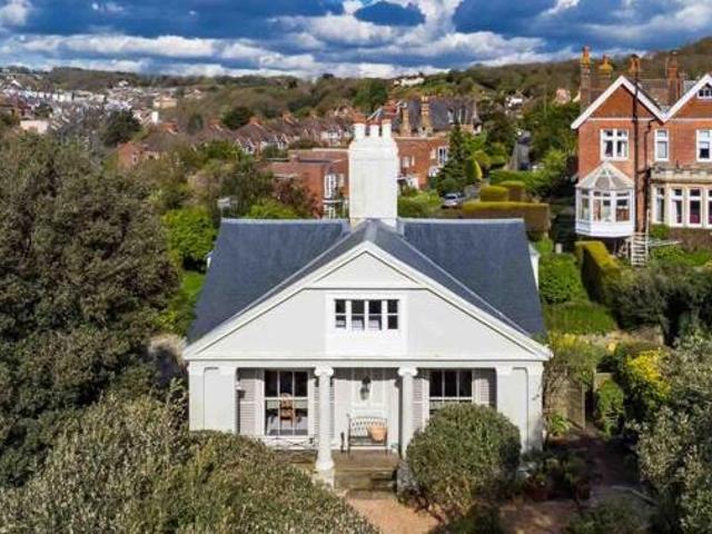 House for sale in High Wickham, Guestling Green