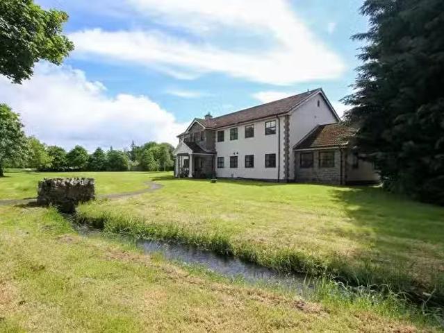 House for sale in Akeld