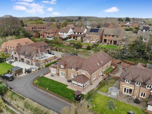 House for sale in Brompton, Gillingham