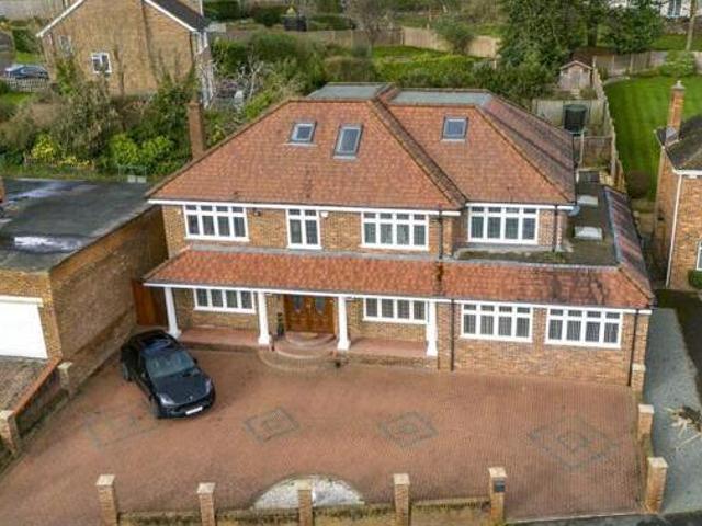 House for sale in Daws Hill, Cressex
