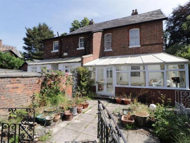 Farm for sale in Stockton Heath, Warrington