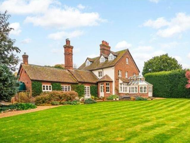 House for sale in Hitchin, North Hertfordshire
