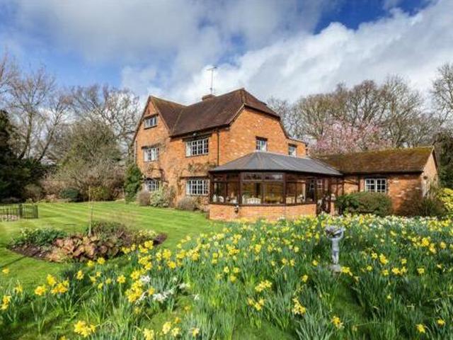 House for sale in Hart, Hampshire