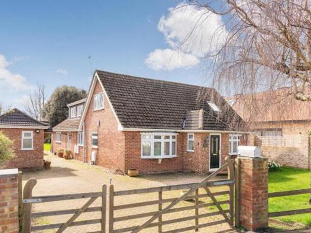 House for sale in Huntingdon