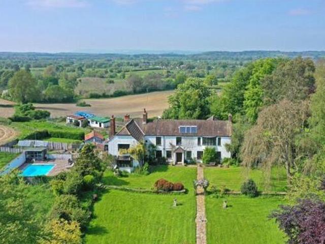 House for sale in Ilminster, Somerset