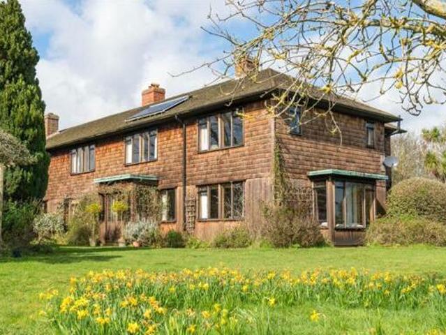 House for sale in Key Street, Suffolk
