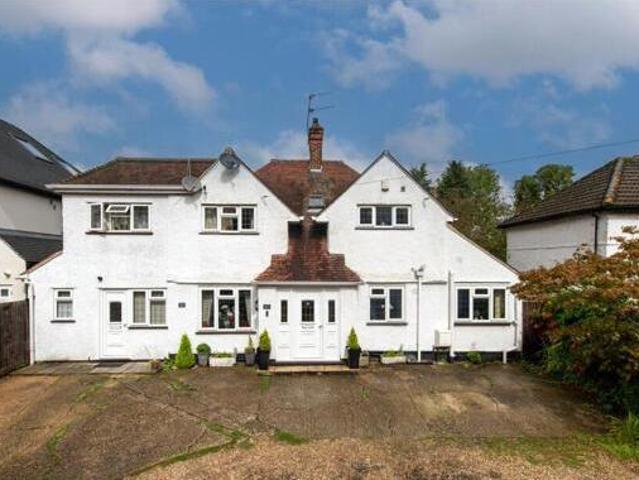 House for sale in Iver, Richings Park
