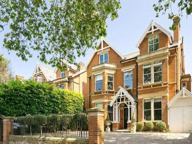 House for sale in Brentford End, Greater London