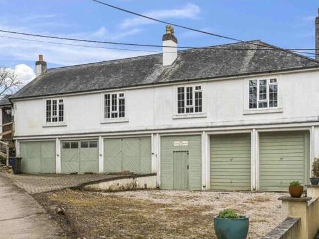 House for sale in Strode, Devon