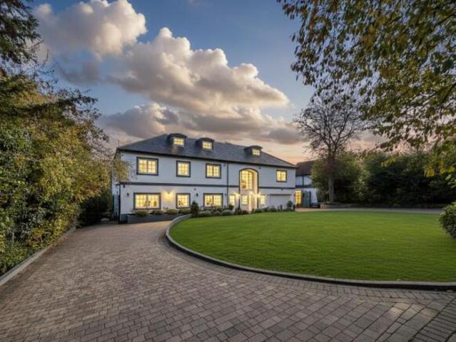 Farm for sale in London Borough of Croydon, Greater London