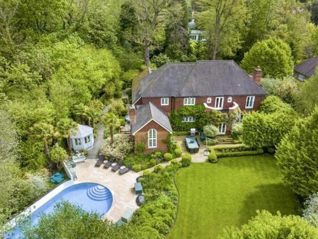 House for sale in Leatherhead, Mole Valley