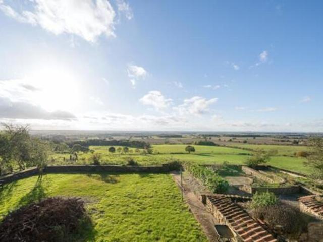 House for sale in Brayford, Lincolnshire