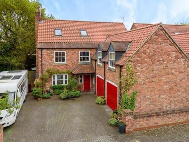 House for sale in Brayford, Lincolnshire