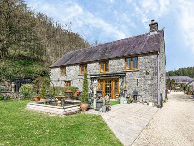 House for sale in Llandovery, Wales
