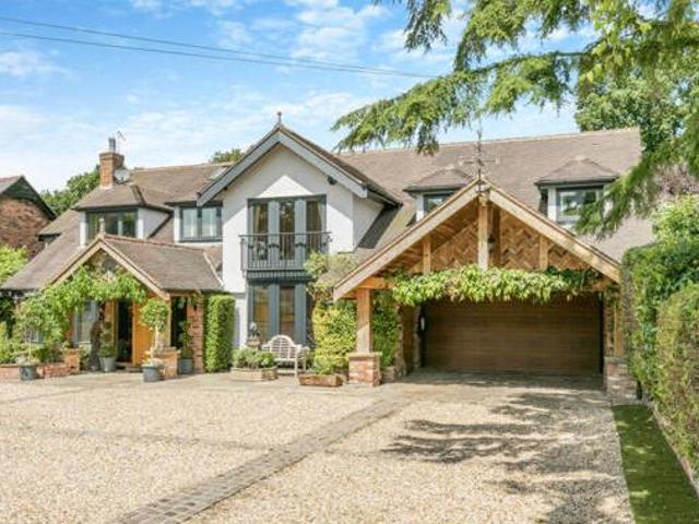 House for sale in Macclesfield
