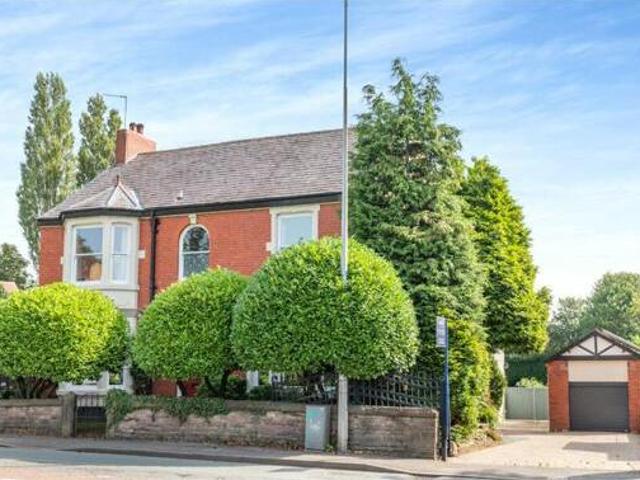 House for sale in Bollinbrook, Macclesfield
