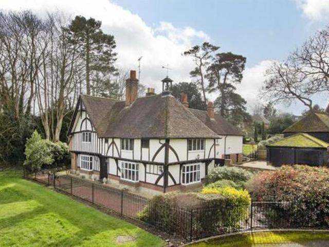 House for sale in Midway, Kent