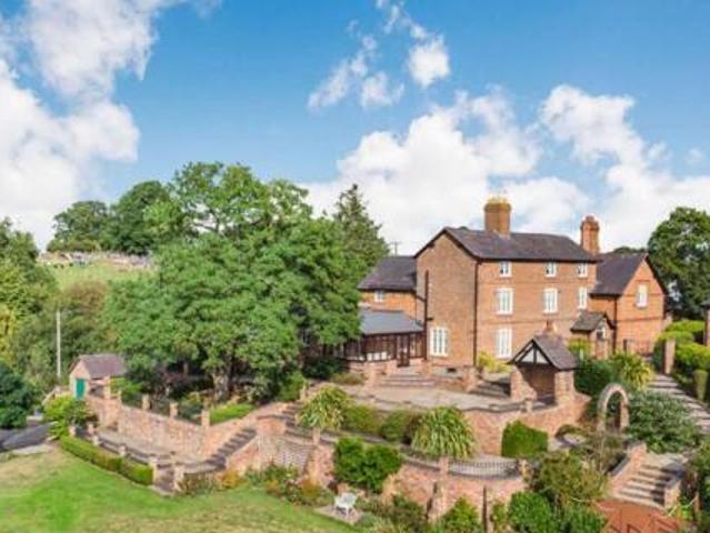 House for sale in Chorlton Lane, Cheshire