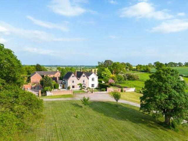 House for sale in Market Drayton, Shropshire