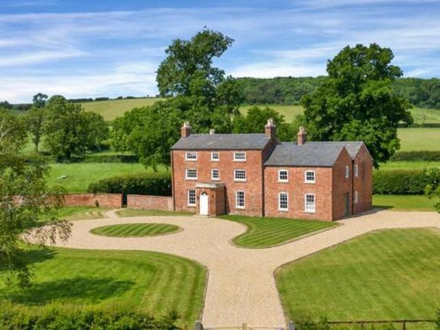 House for sale in Stanford On Avon, Leicestershire