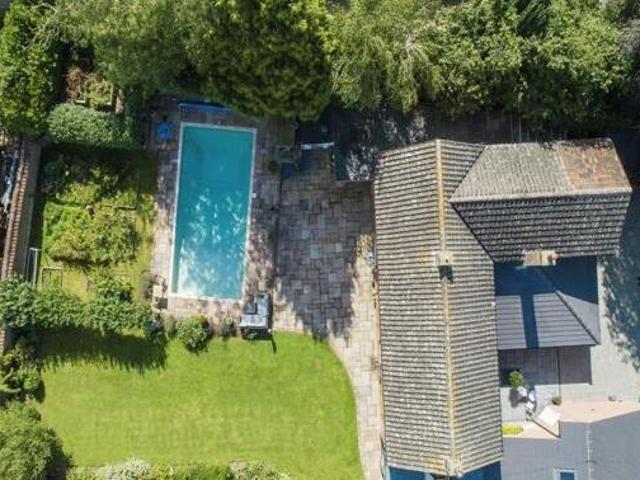 House for sale in Brentingby, Leicestershire
