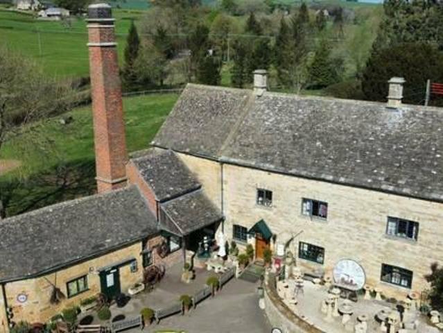House for rent in Gloucestershire
